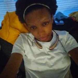 Meet your Posher, Damisha